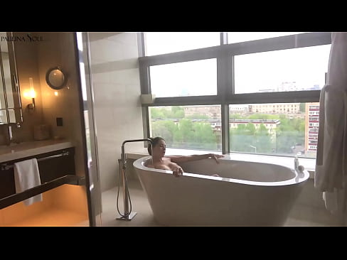 ❤️ Ogromna bejba strastno drka svojo pičko v kopalnici ❤❌ Sex video na sl.sfera-uslug39.ru ️❤