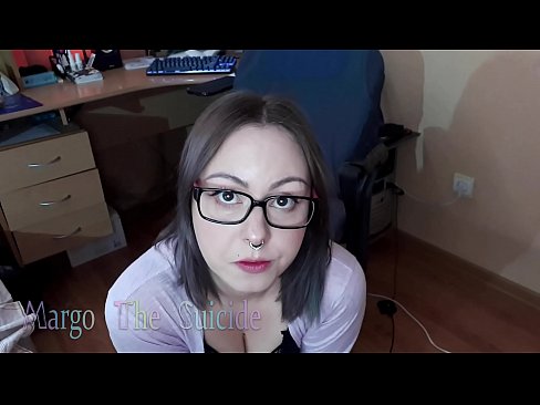 ❤️ Seksi dekle z očali globoko sesa dildo pred kamero ❤❌ Sex video na sl.sfera-uslug39.ru ️❤
